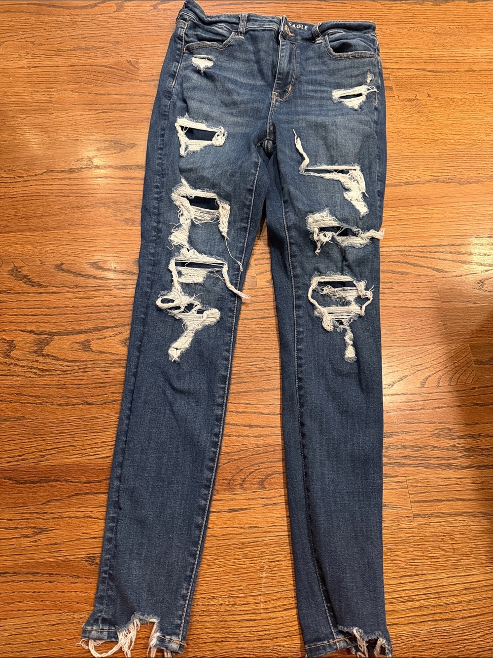 American eagle Distressed Dark Blue Women's Skinny Jeans sz 10
